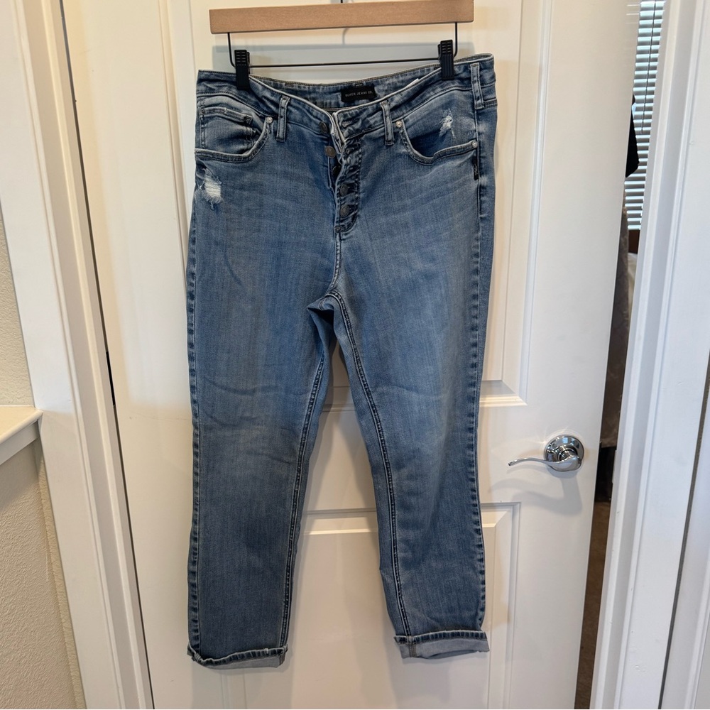 Silver Jeans Co. Light Blue Denim Ankle Jean